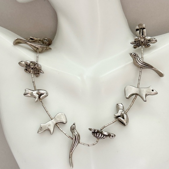 Amazing Vintage Sterling Silver Fetish Necklace - Picture 4 of 15